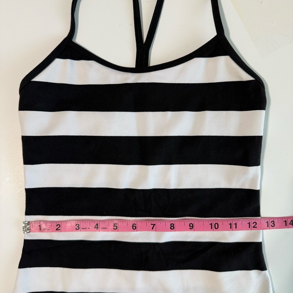 Lululemon Athletica Black and White Tank Top Size 4 - Picture 7 of 8